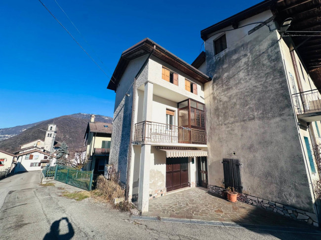 Casa Semindipendente in vendita a Seren del Grappa