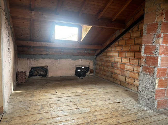 Porzione di Casa in vendita a Alpago