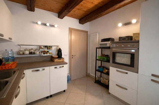 Porzione di Casa in vendita a Borgo Valbelluna