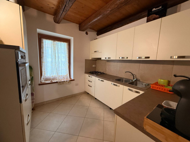 Porzione di Casa in vendita a Borgo Valbelluna