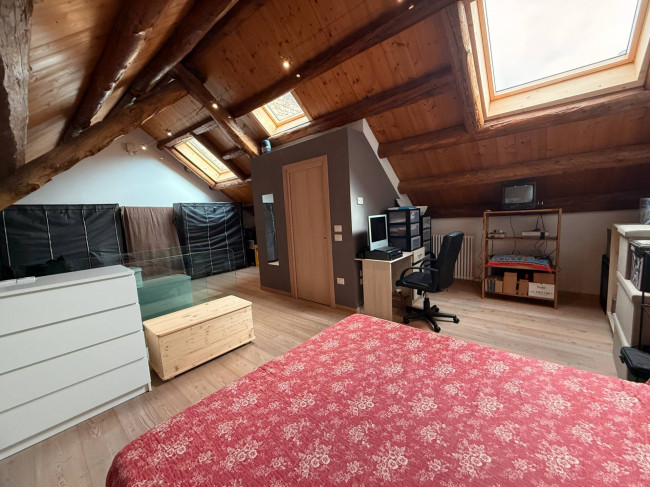 Porzione di Casa in vendita a Borgo Valbelluna