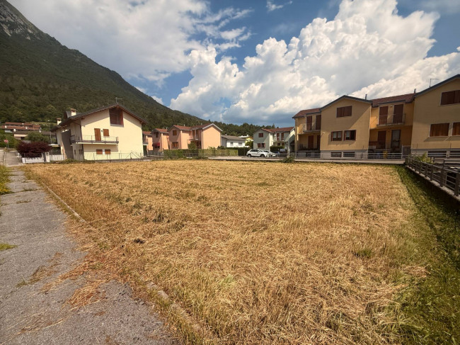 Terreno edificabile in vendita a Ponte nelle Alpi