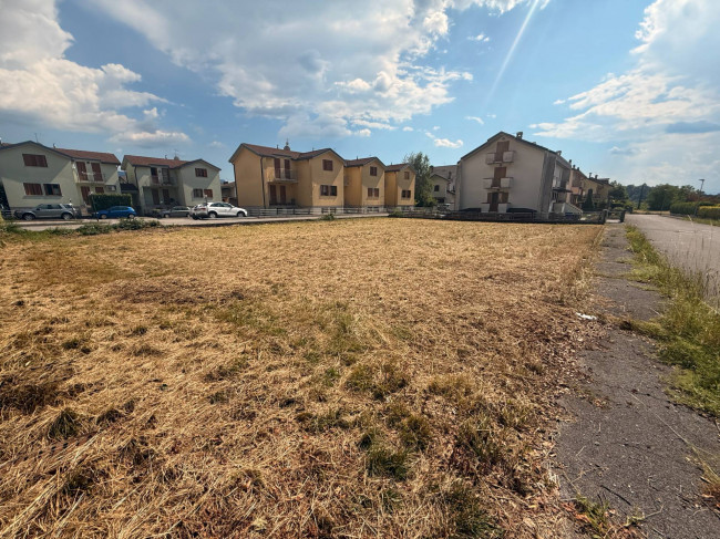 Terreno edificabile in vendita a Ponte nelle Alpi