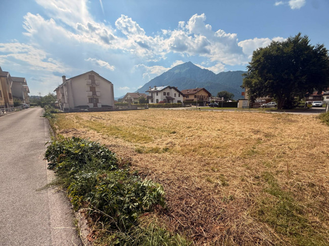 Terreno edificabile in vendita a Ponte nelle Alpi