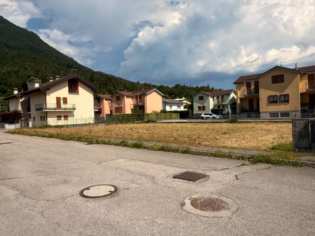 Terreno edificabile in vendita a Ponte nelle Alpi