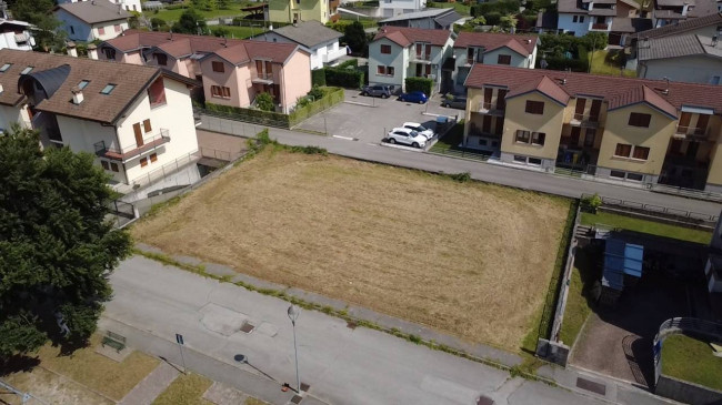 Terreno edificabile in vendita a Ponte nelle Alpi
