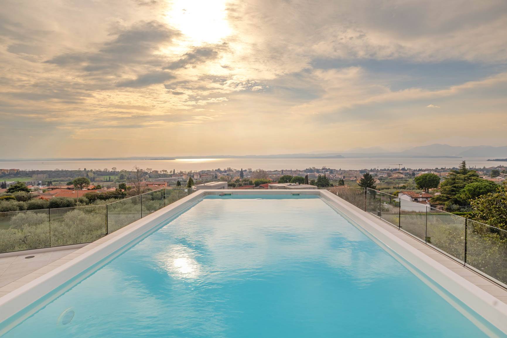 Appartamento in vendita a Bardolino
