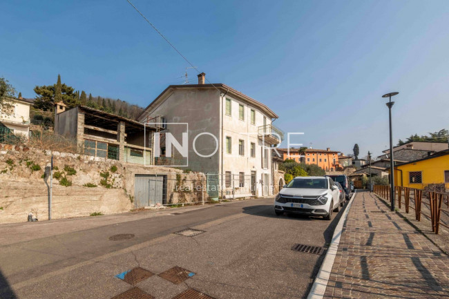 Rustico in vendita a Cavaion Veronese