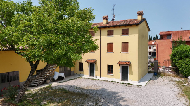 Operazione Immobiliare in vendita a Castelnuovo del Garda