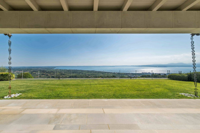 Villa in vendita a Cavaion Veronese