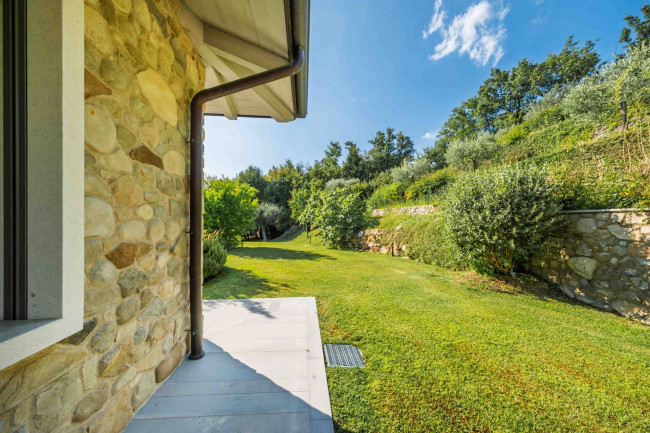 Villa in vendita a Cavaion Veronese
