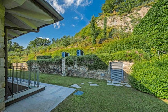 Villa in vendita a Cavaion Veronese