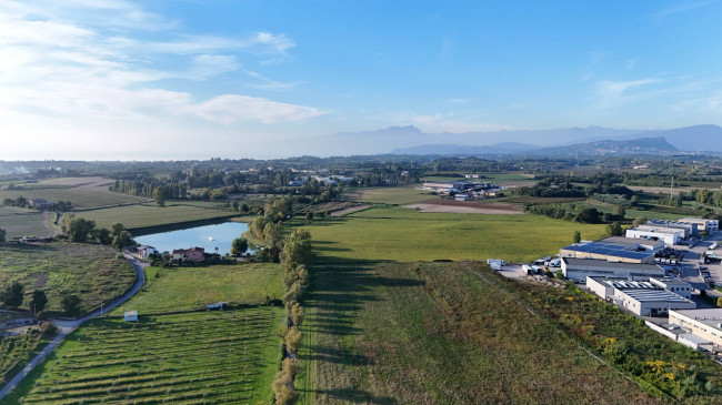 Terreno Agricolo in vendita a Pastrengo