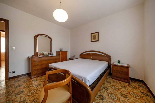  for sale in Bardolino
