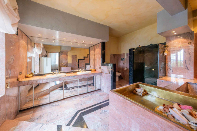 Villa in vendita a Sommacampagna
