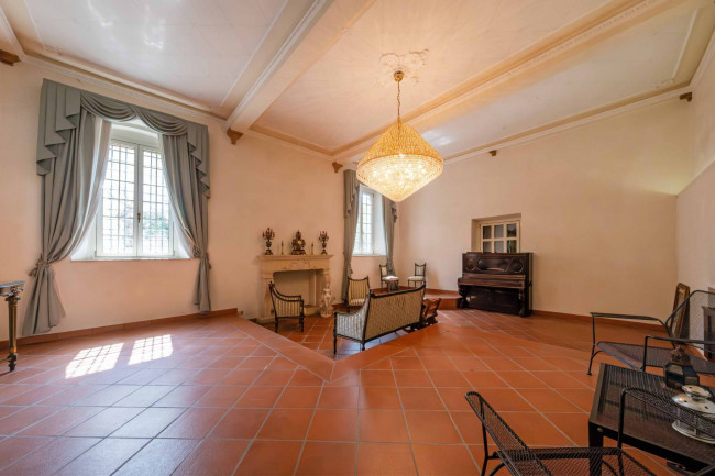 Villa in vendita a Sommacampagna