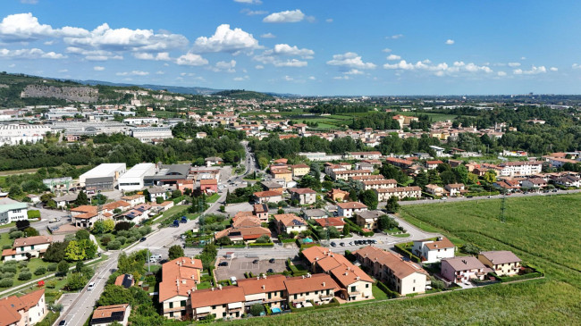  for sale in Cavaion Veronese