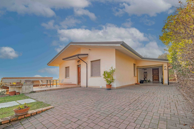 Operazione Immobiliare in vendita a Cavaion Veronese