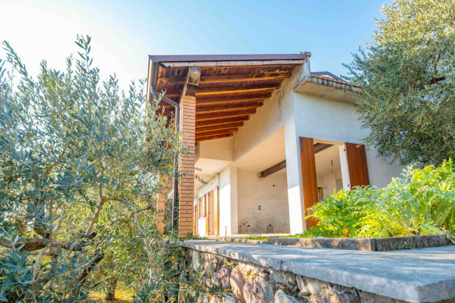 Operazione Immobiliare in vendita a Cavaion Veronese