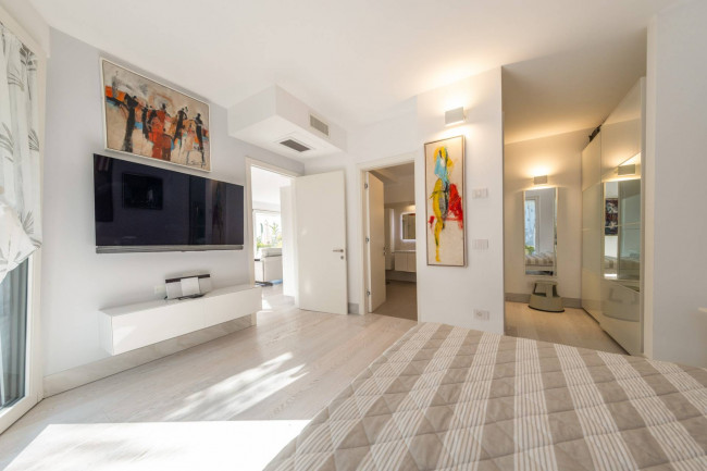  for sale in Bardolino