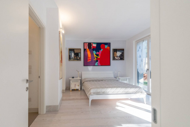  for sale in Bardolino