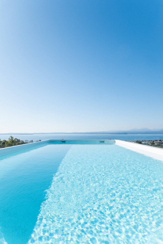  for sale in Bardolino