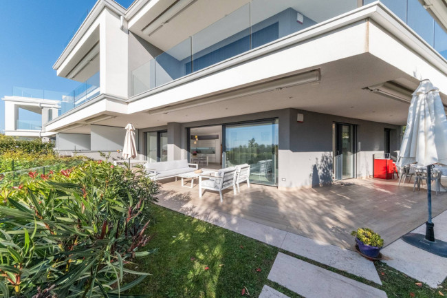  for sale in Bardolino