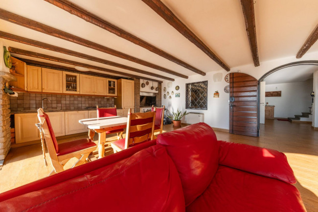 Villa in vendita a Cavaion Veronese