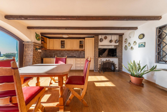 Villa in vendita a Cavaion Veronese