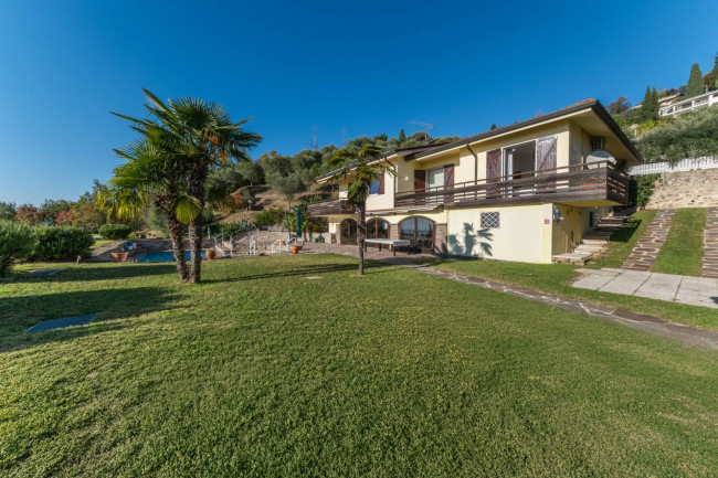 Villa in vendita a Cavaion Veronese