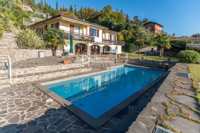 Villa in vendita a Cavaion Veronese