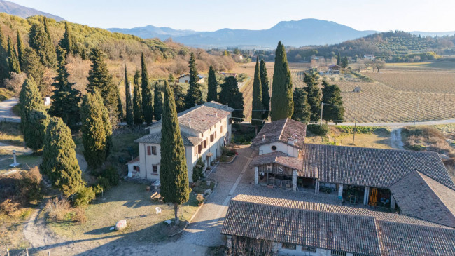  zu verkauf in Bardolino
