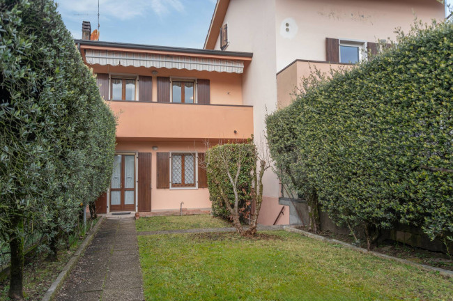 Villette a schiera in vendita a Garda