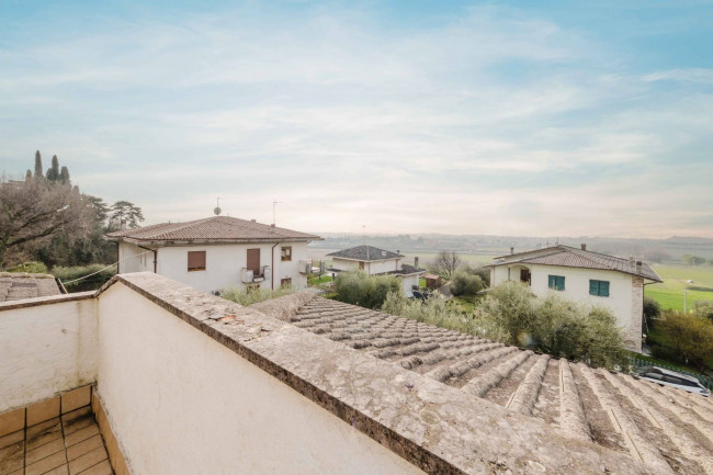 Villa in vendita a Pastrengo