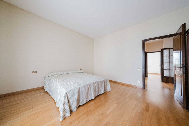 Villa in vendita a Pastrengo