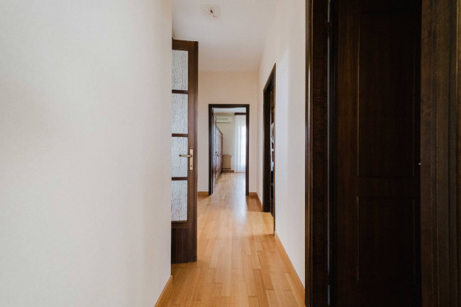 Villa in vendita a Pastrengo