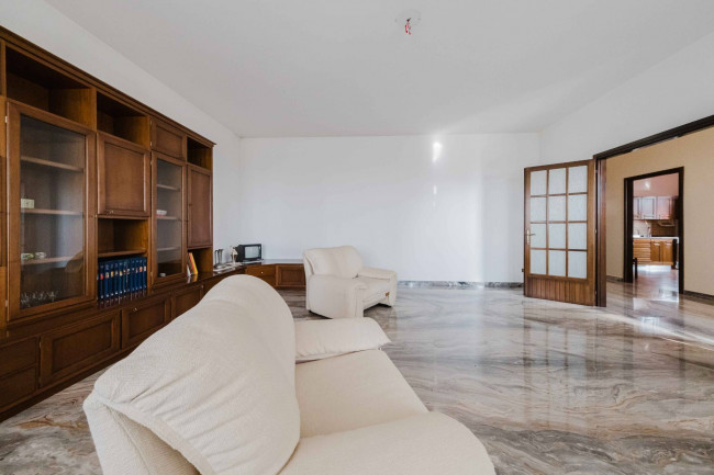 Villa in vendita a Pastrengo