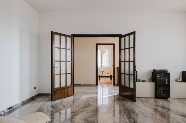 Villa in vendita a Pastrengo