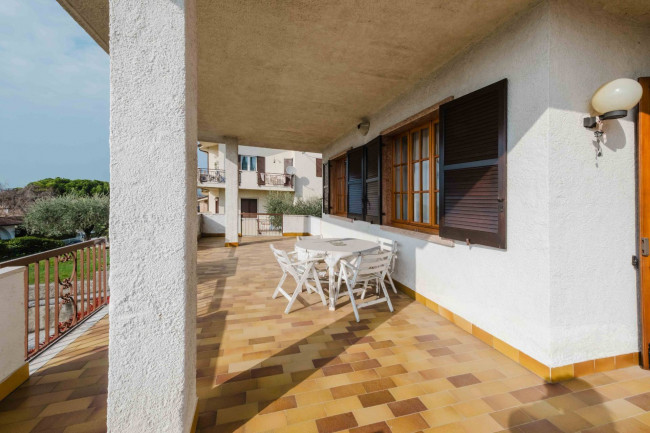 Villa in vendita a Pastrengo