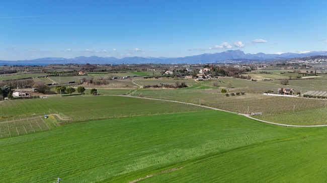 Villa in vendita a Pastrengo