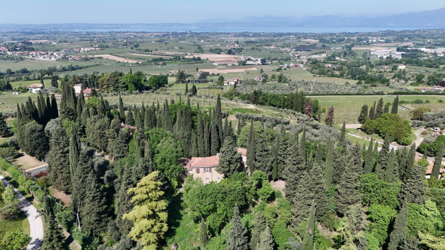 Villa in vendita a Bussolengo