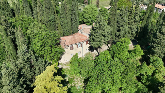 Villa in vendita a Bussolengo