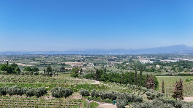 Villa in vendita a Bussolengo