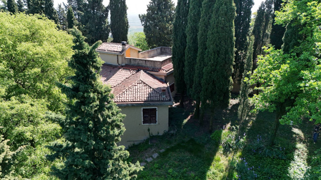 Villa in vendita a Bussolengo