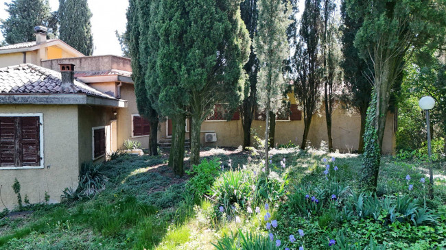 Villa in vendita a Bussolengo