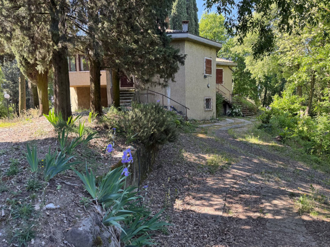 Villa in vendita a Bussolengo
