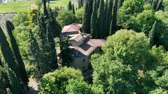 Villa in vendita a Bussolengo