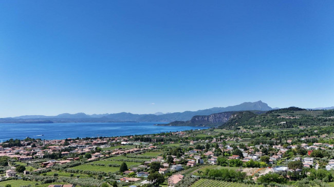Appartamento in vendita a Bardolino