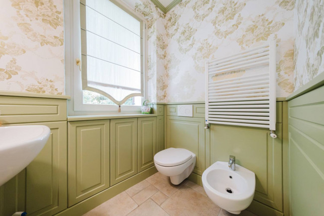 Villa in vendita a Castelnuovo del Garda