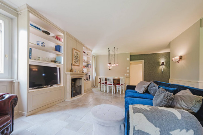 Villa in vendita a Castelnuovo del Garda